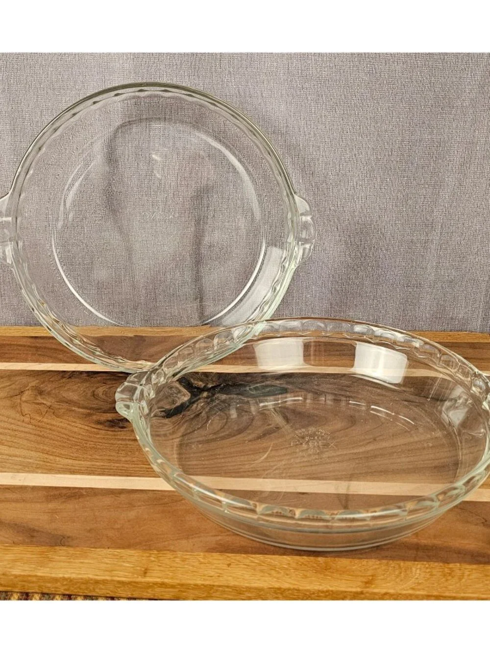 Pyrex Clear Glass Pie Dish Set Of 2 With Handles 9.5-Inch Vintage Bakeware Made